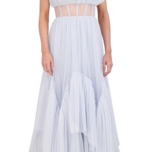BCBGMAXAZRIA Strapless Pleated Tulle Gown